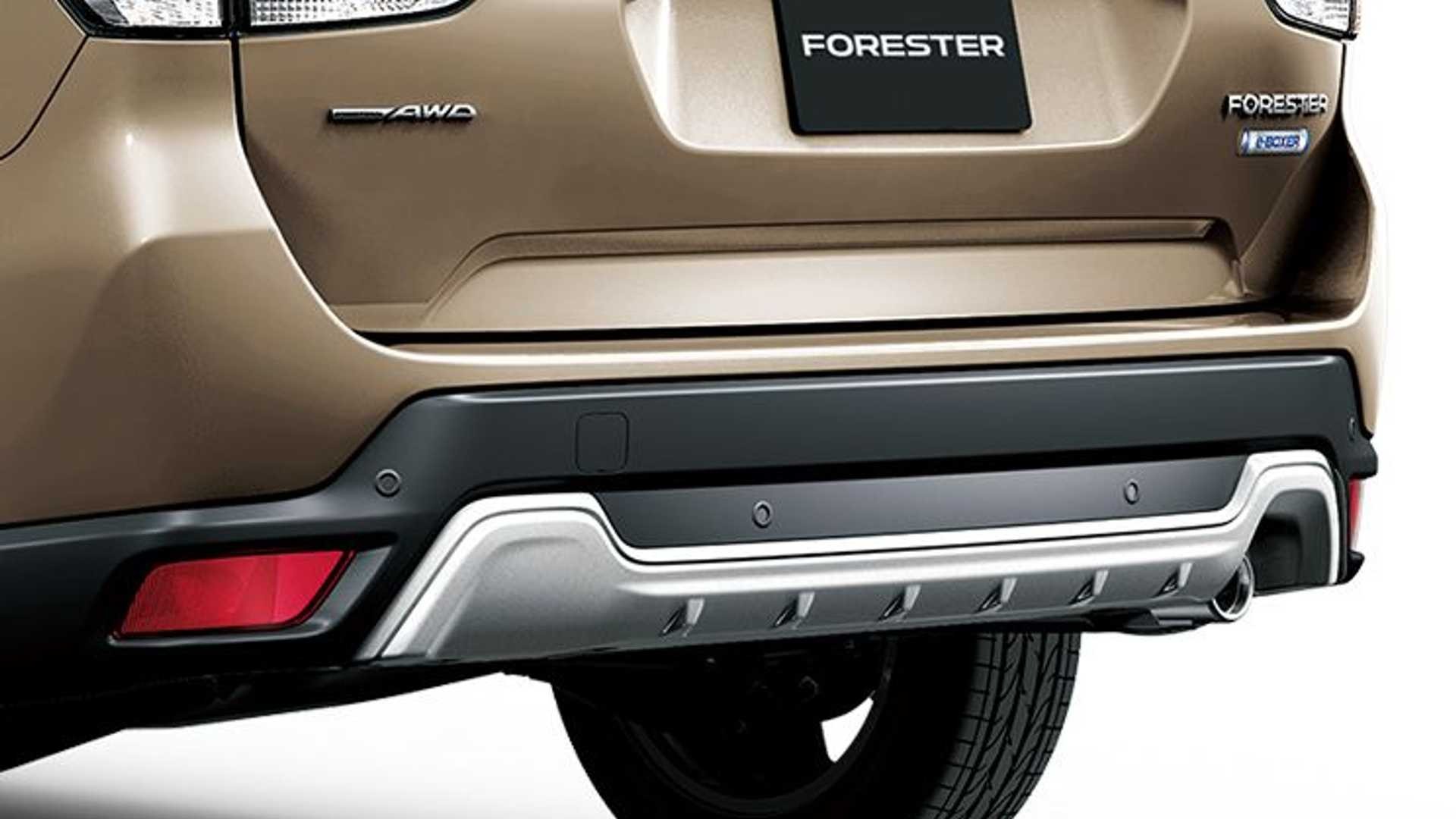 Subaru Forester restyling: le immagini ufficiali