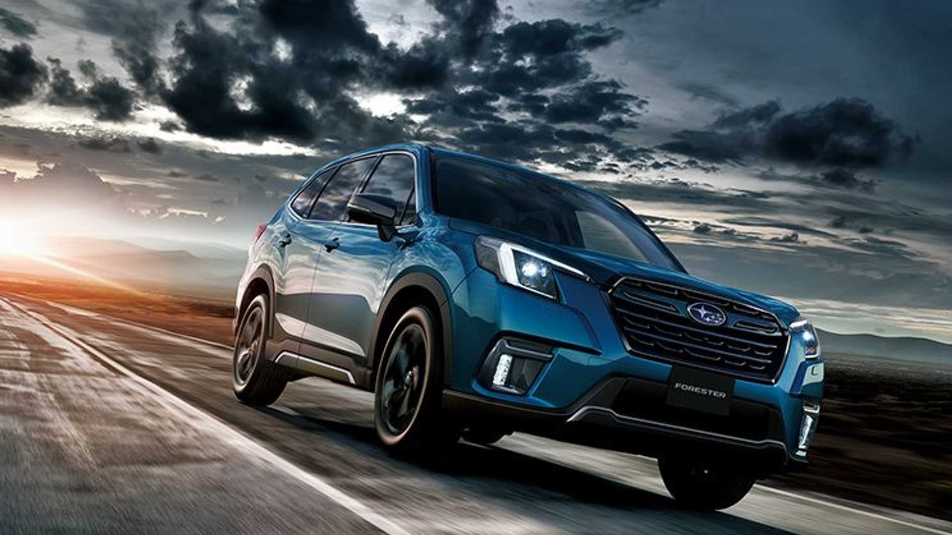 Subaru Forester restyling: le immagini ufficiali