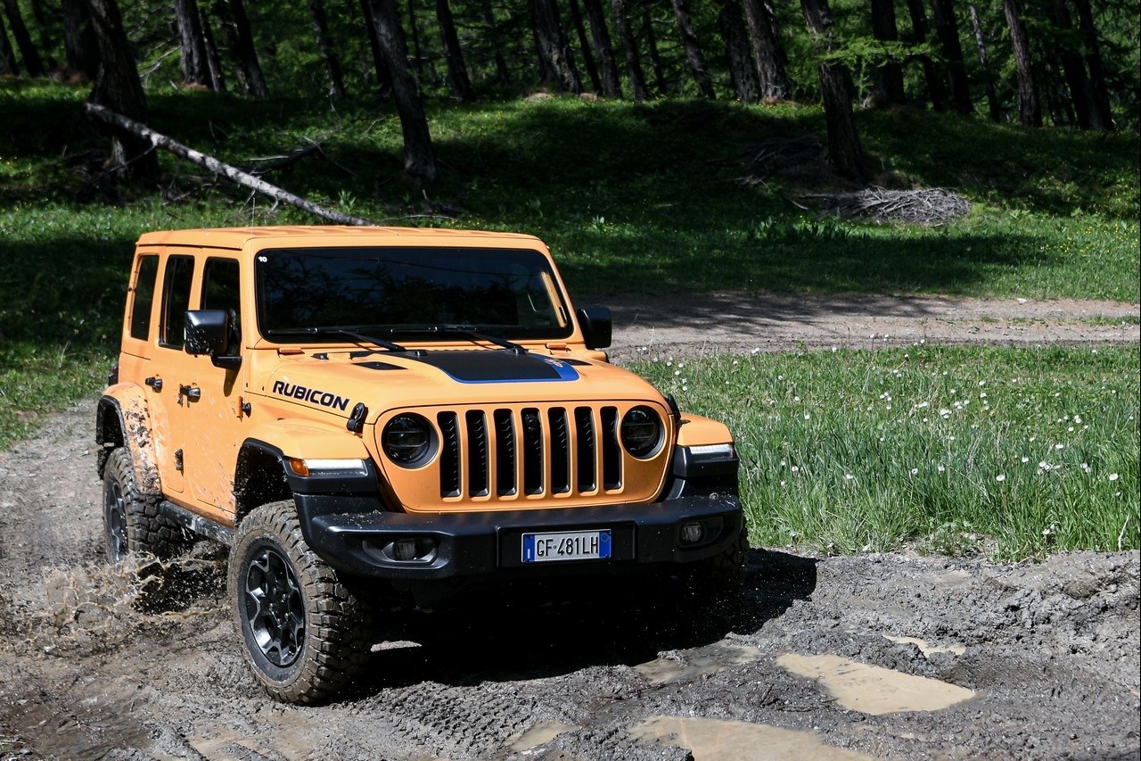 Jeep Wrangler 4xe Rubicon: primo contatto