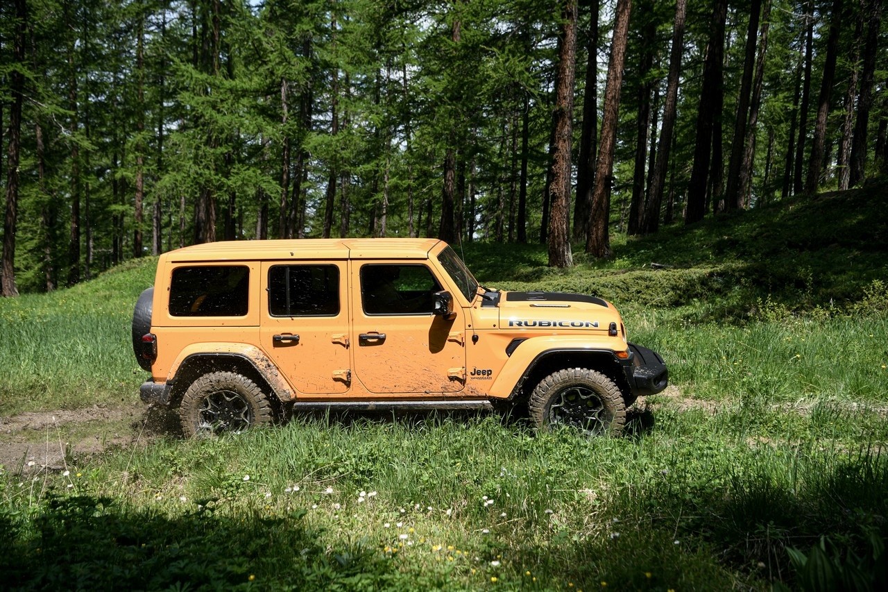 Jeep Wrangler 4xe Rubicon: primo contatto