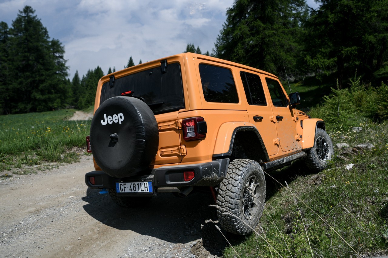 Jeep Wrangler 4xe Rubicon: primo contatto