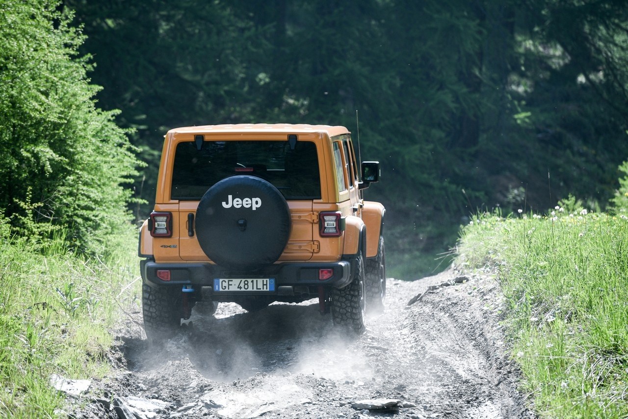 Jeep Wrangler 4xe Rubicon: primo contatto