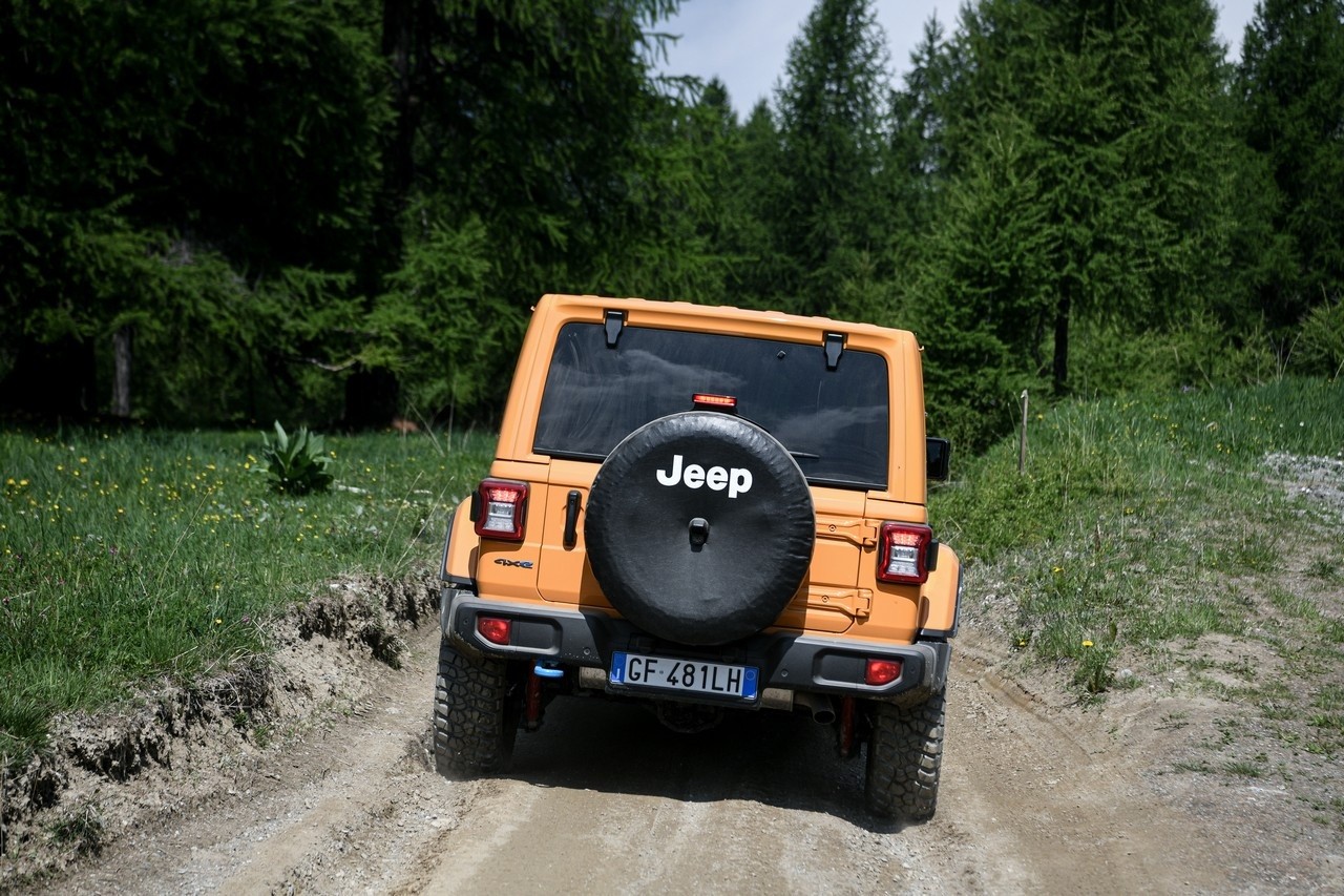 Jeep Wrangler 4xe Rubicon: primo contatto