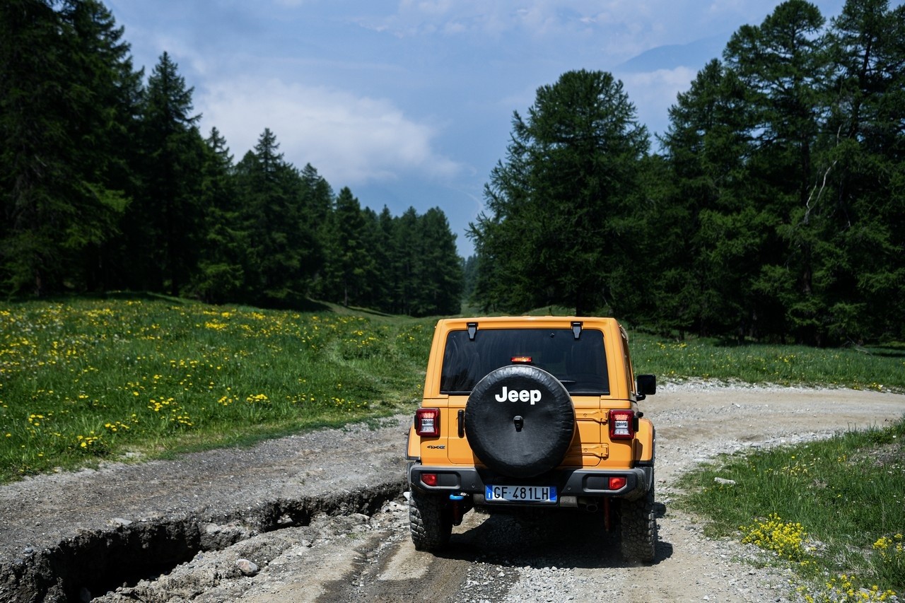 Jeep Wrangler 4xe Rubicon: primo contatto