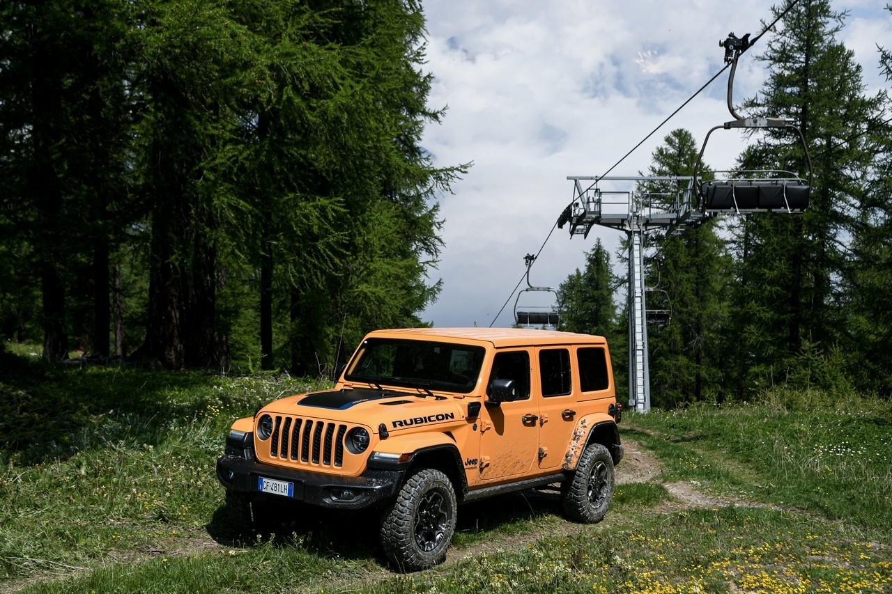 Jeep Wrangler 4xe Rubicon: primo contatto