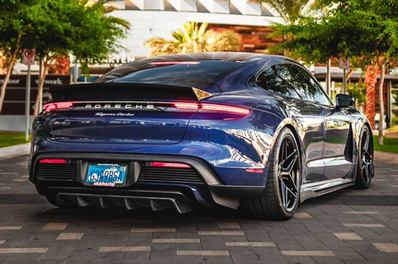 Porsche Taycan by Vivid Racing