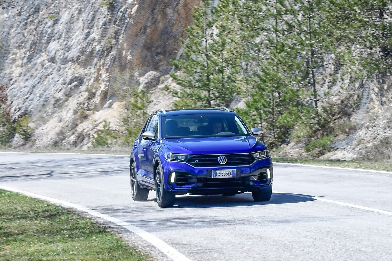 Volkswagen T-Roc R: prova su strada