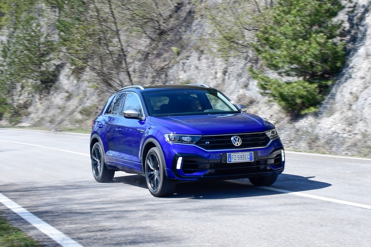 Volkswagen T-Roc R: prova su strada