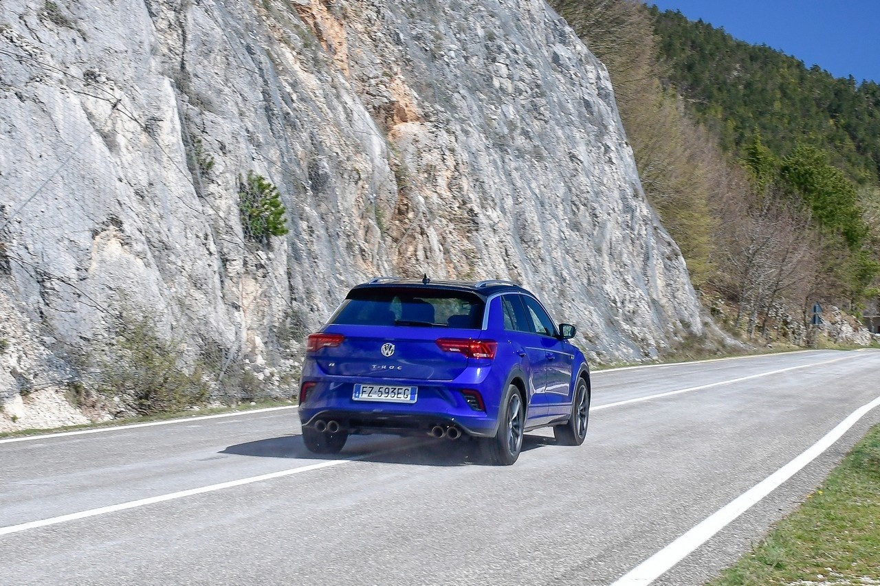 Volkswagen T-Roc R: prova su strada