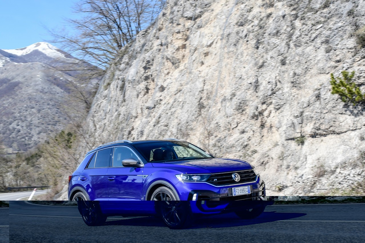 Volkswagen T-Roc R: prova su strada