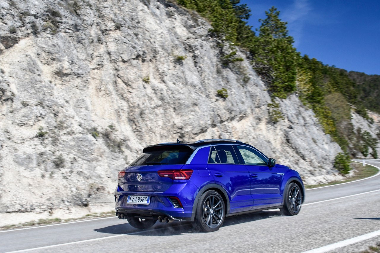 Volkswagen T-Roc R: prova su strada