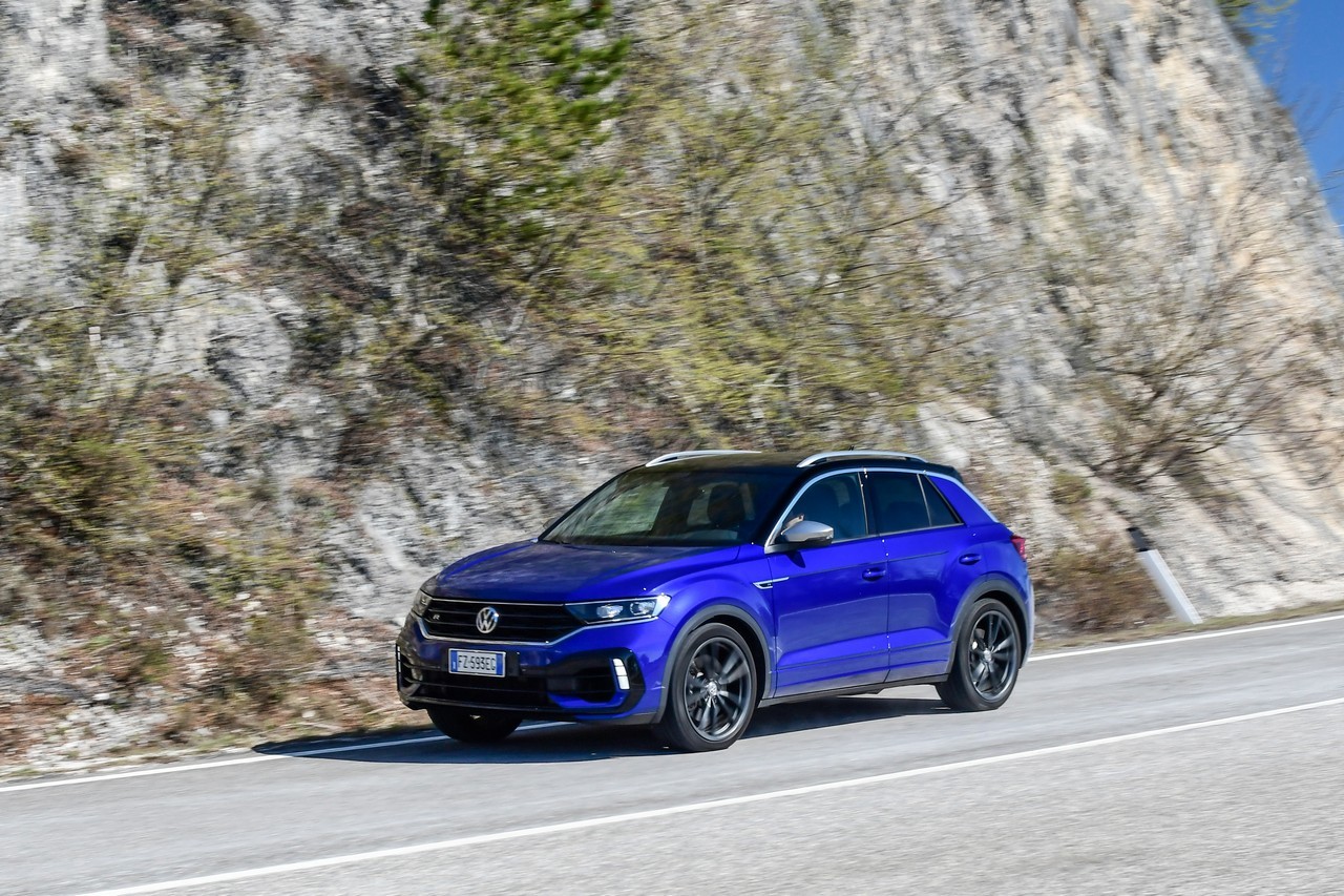 Volkswagen T-Roc R: prova su strada