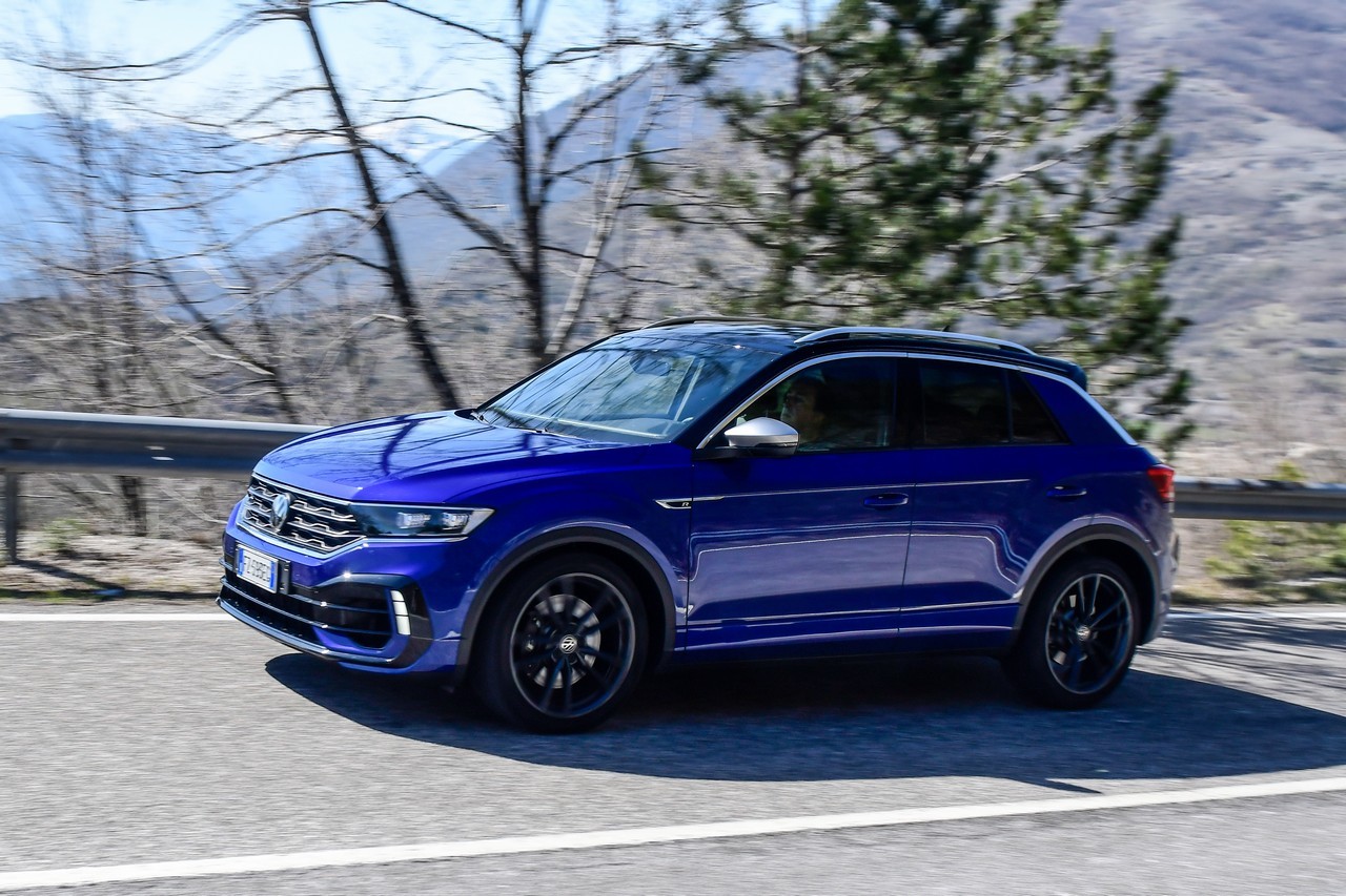 Volkswagen T-Roc R: prova su strada