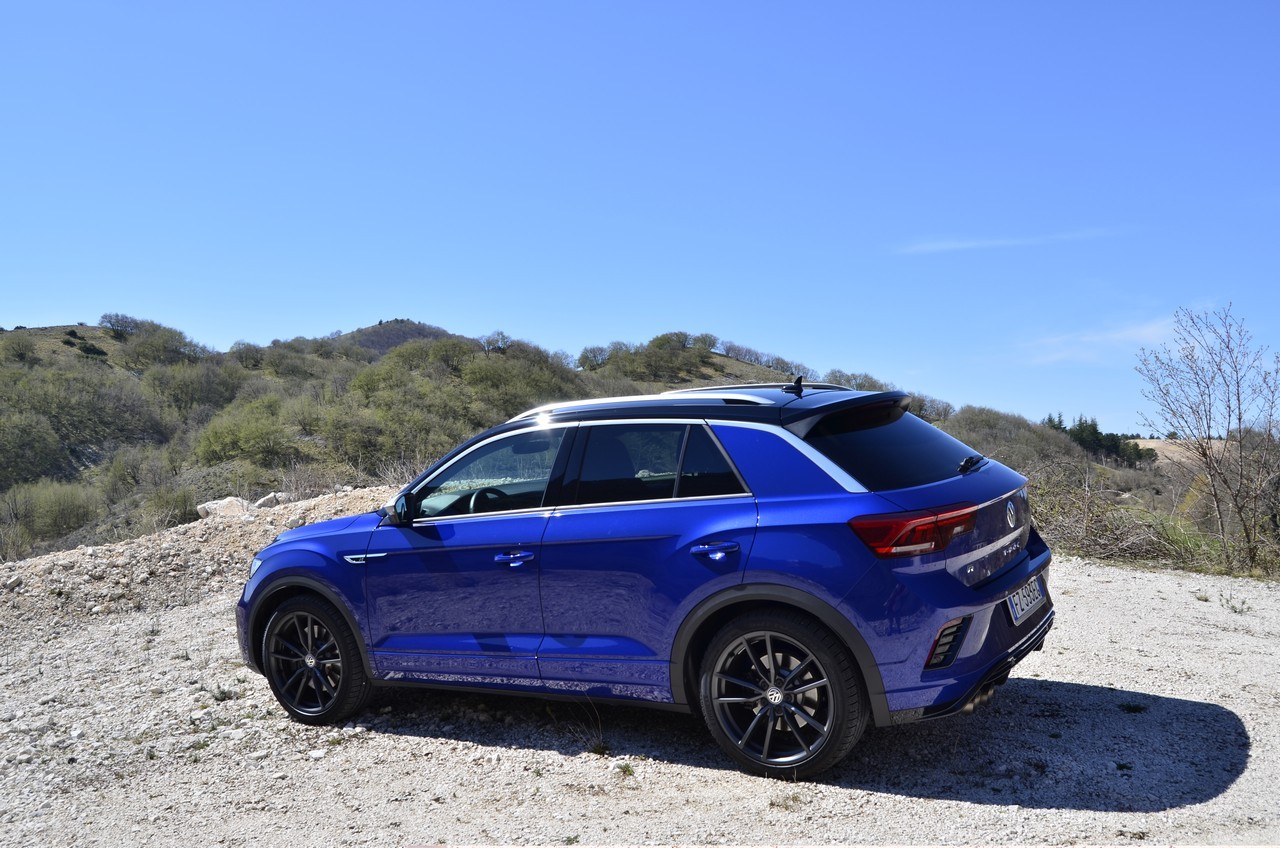 Volkswagen T-Roc R: prova su strada