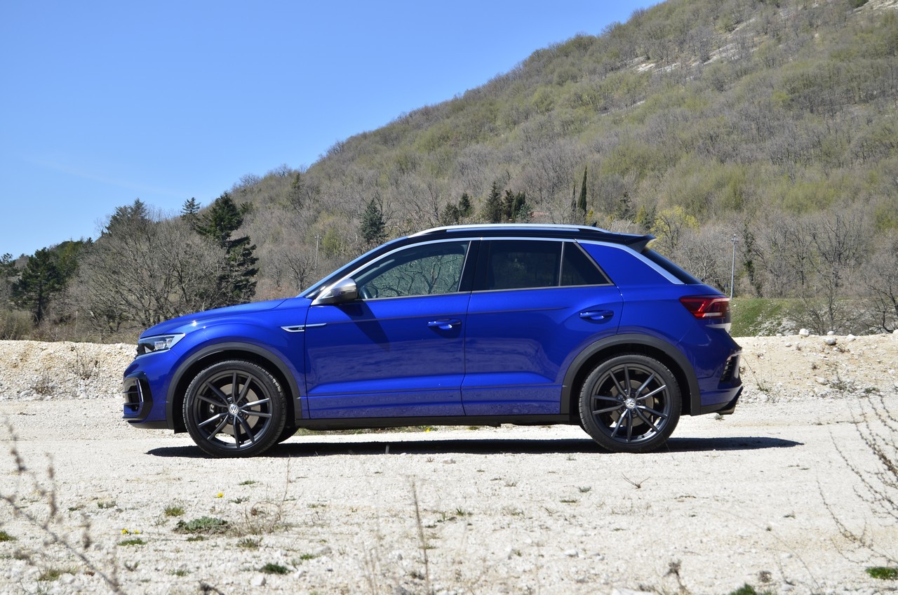 Volkswagen T-Roc R: prova su strada