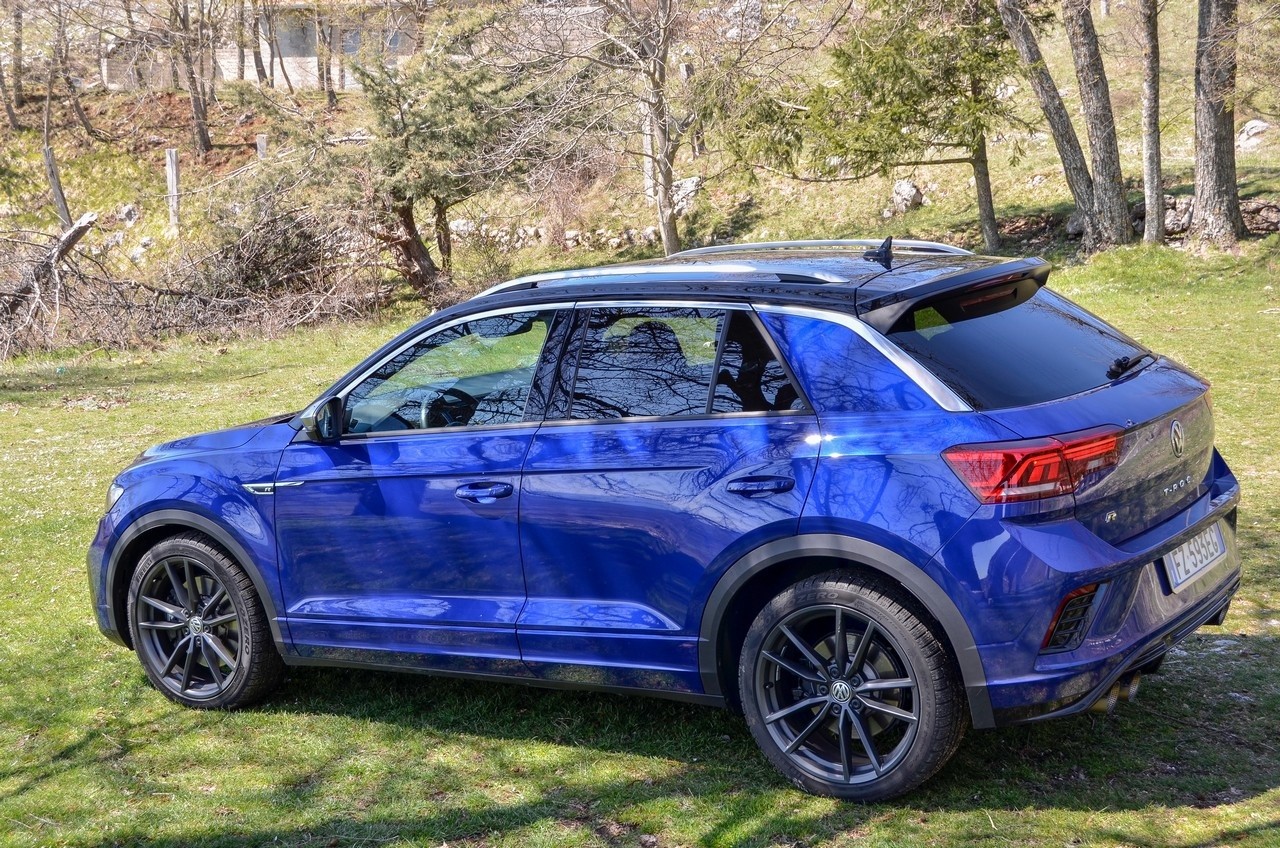 Volkswagen T-Roc R: prova su strada