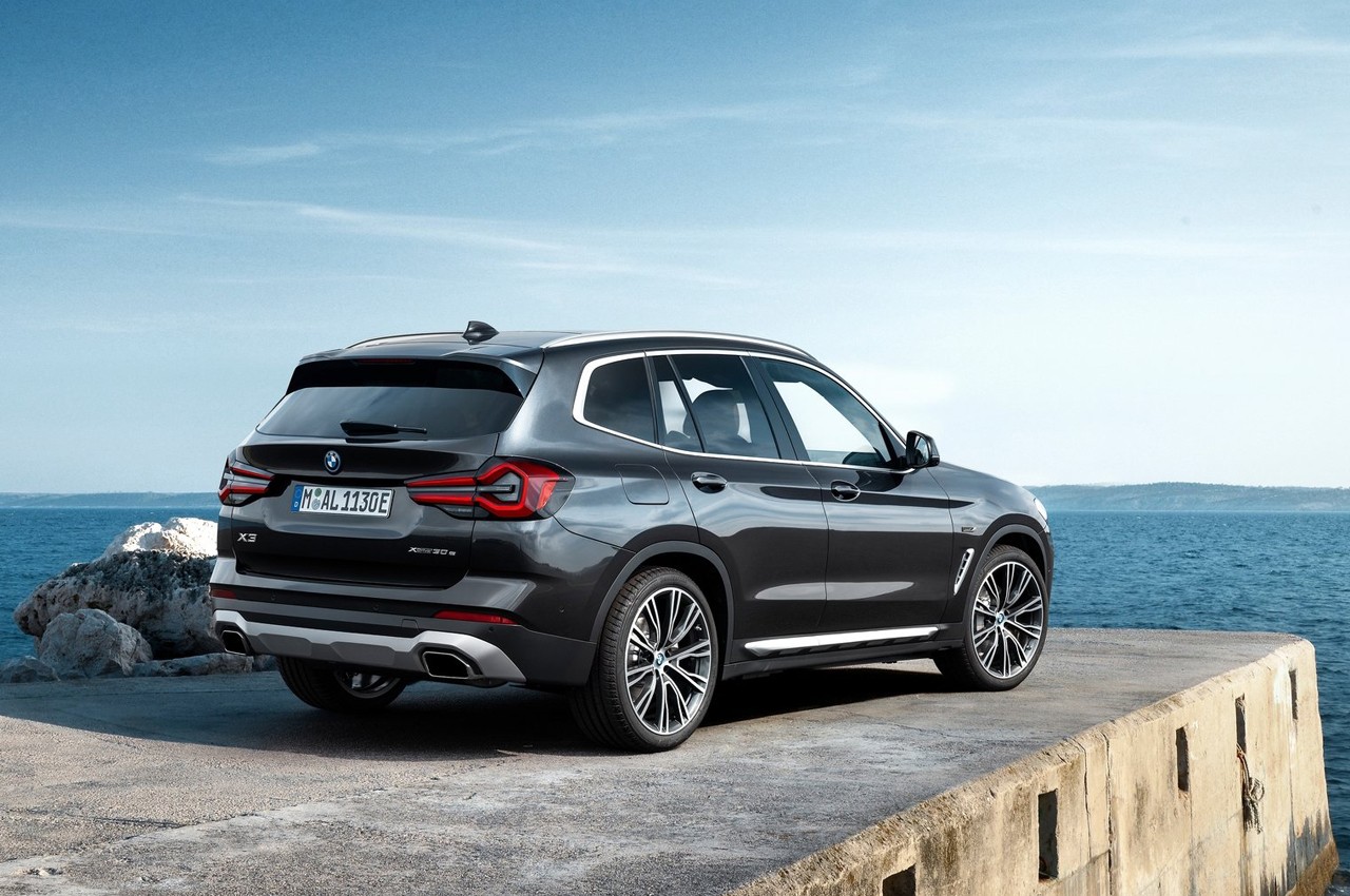 BMW X3 2021: immagini ufficiali