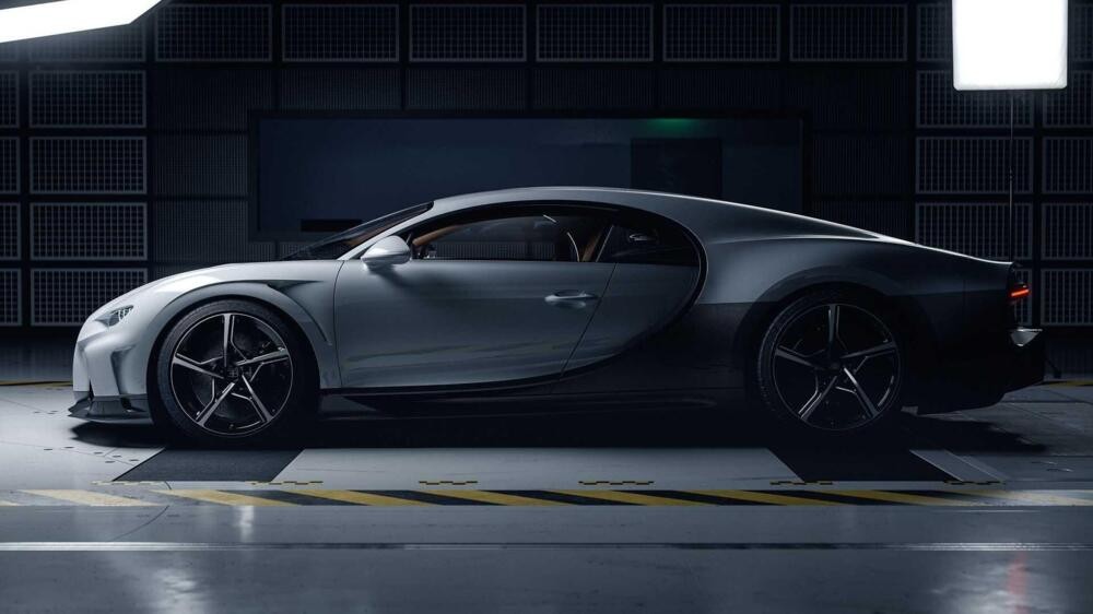 Bugatti Chiron Super Sport: immagini ufficiali