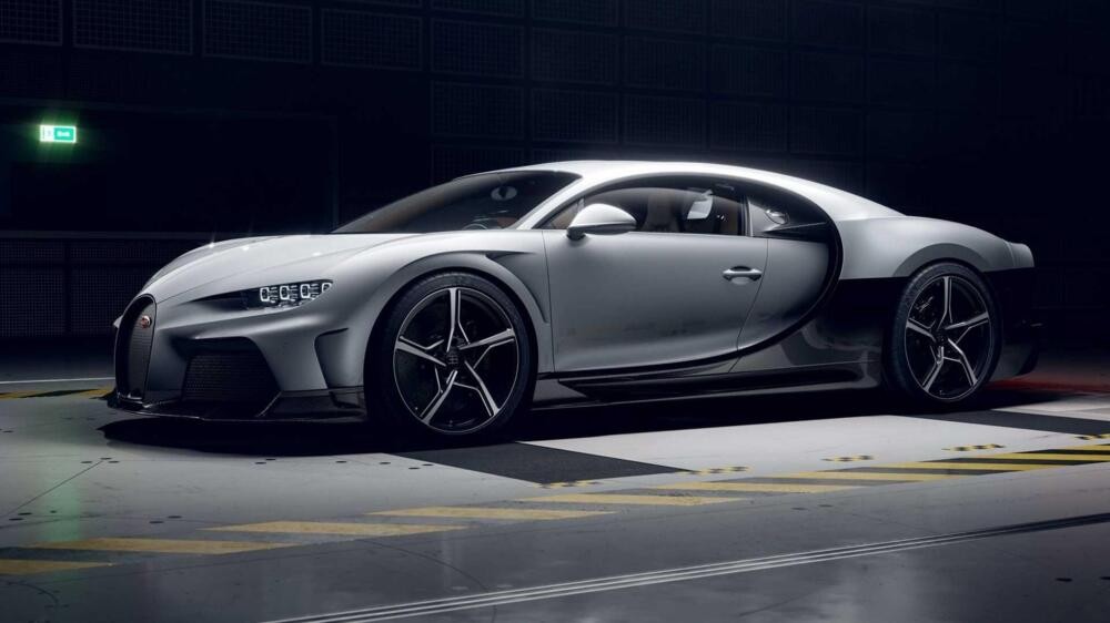 Bugatti Chiron Super Sport: immagini ufficiali