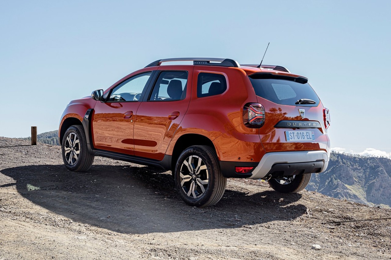 Dacia Duster restyling 2021: immagini ufficiali