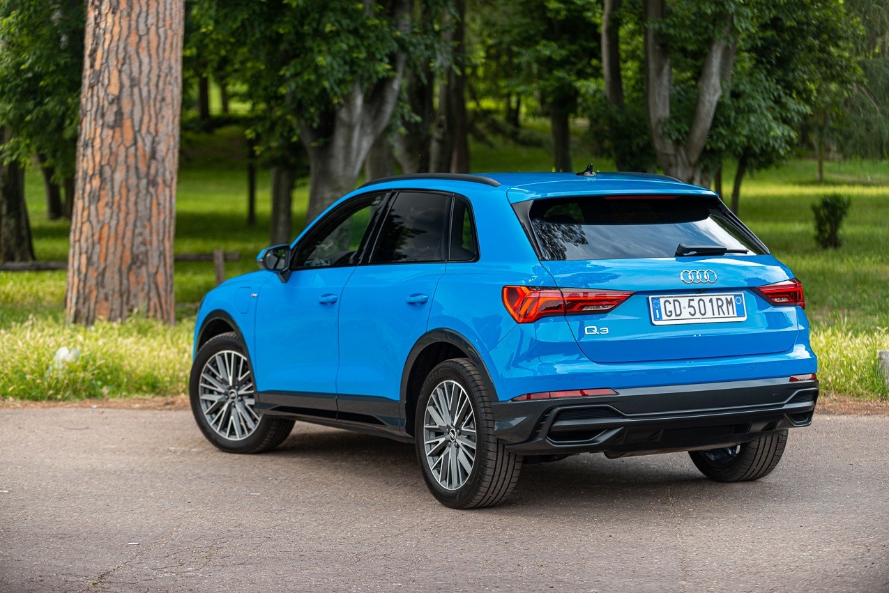 Audi Q3 45 eTFSI: la prova su strada