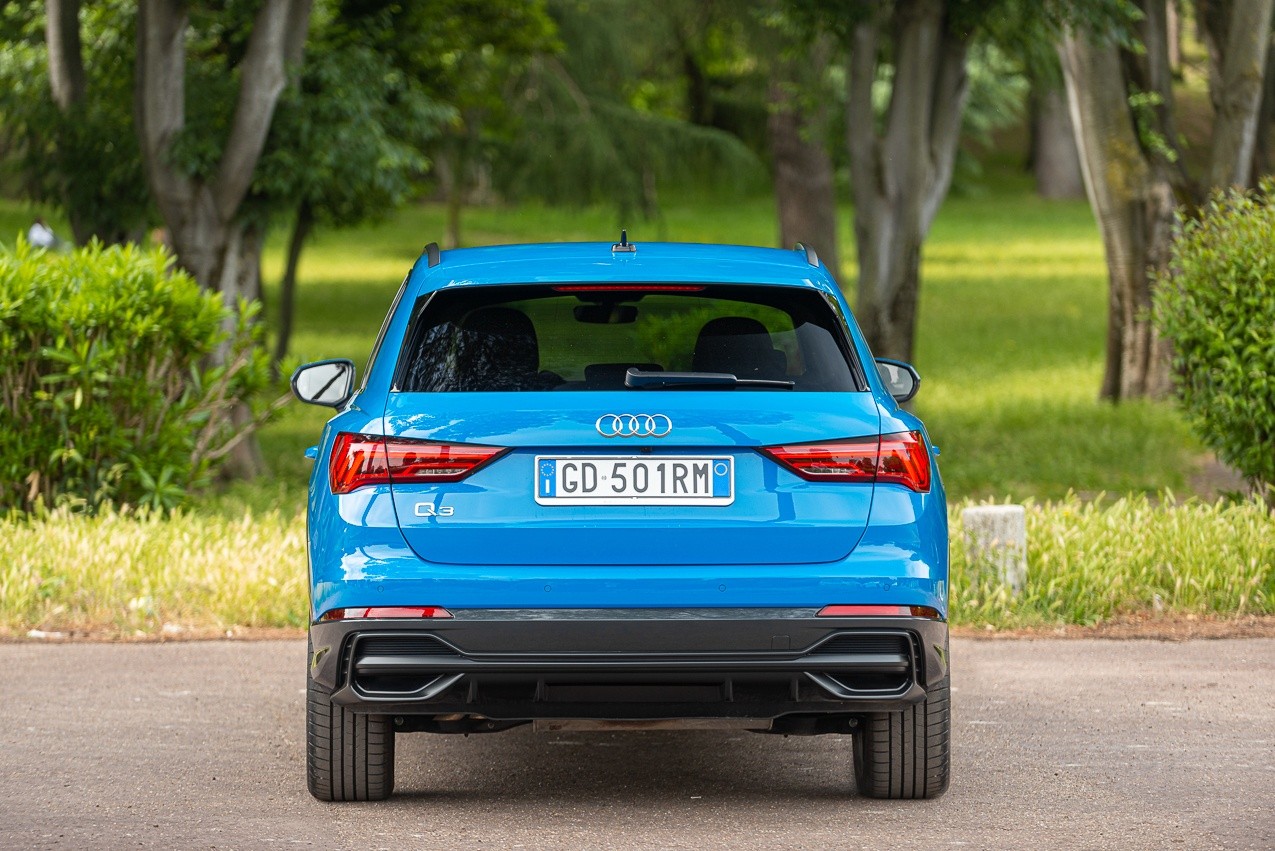 Audi Q3 45 eTFSI: la prova su strada