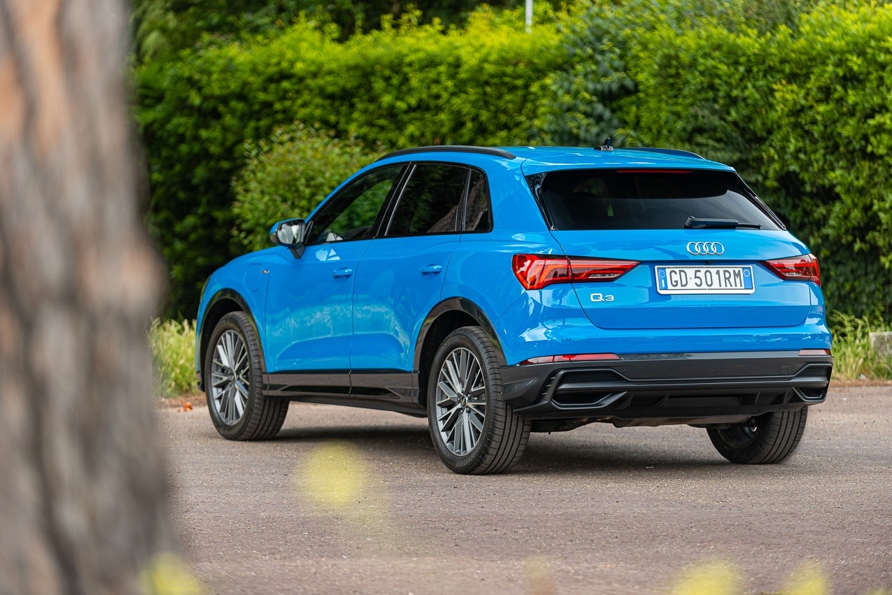 Audi Q3 45 eTFSI: la prova su strada