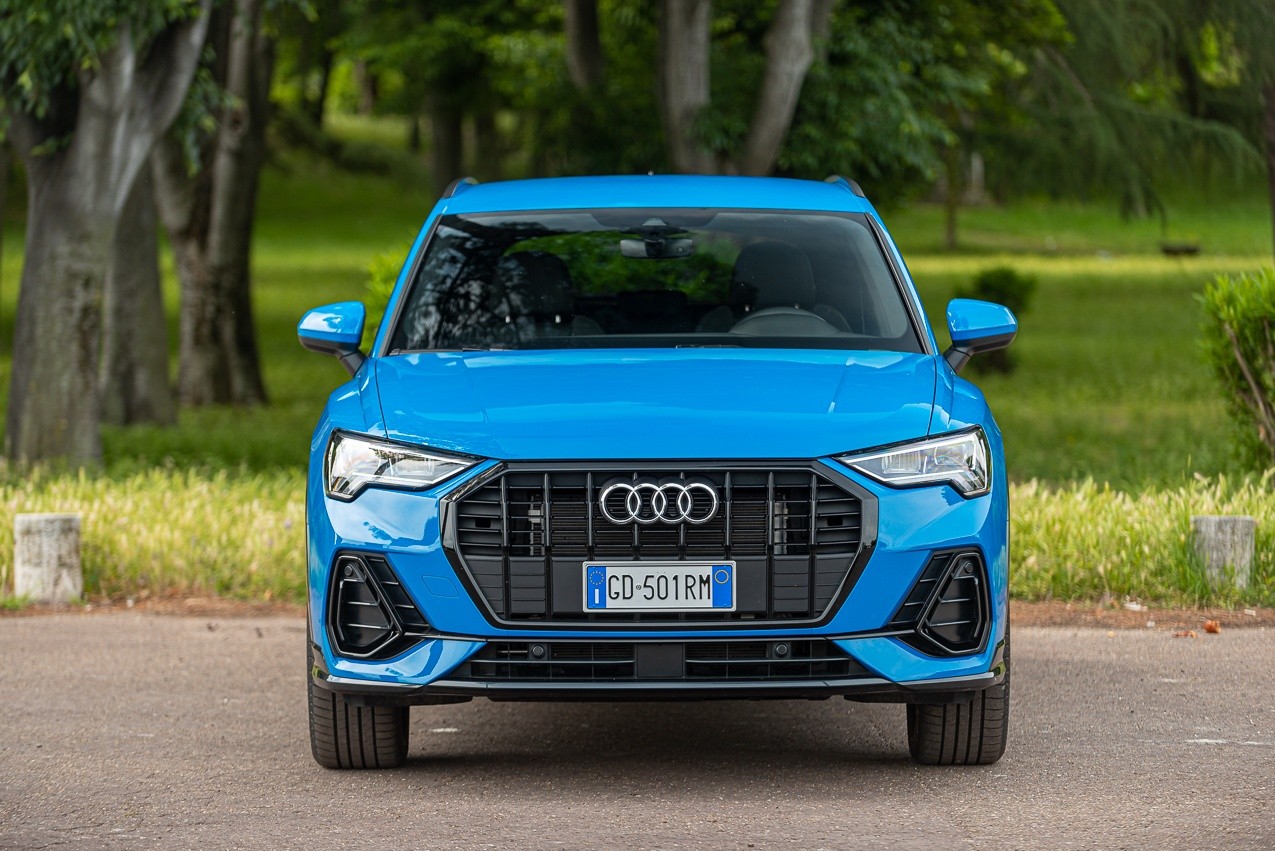 Audi Q3 45 eTFSI: la prova su strada