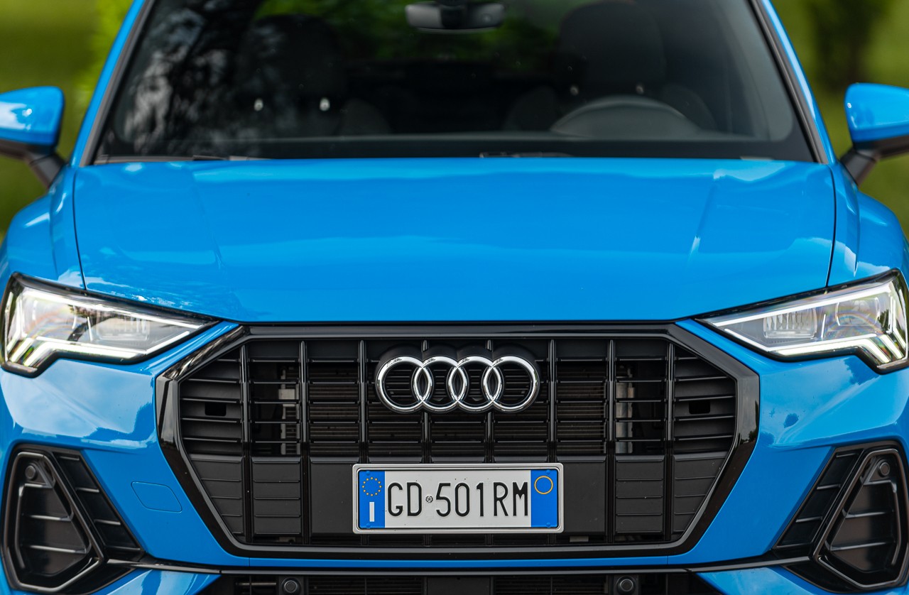 Audi Q3 45 eTFSI: la prova su strada