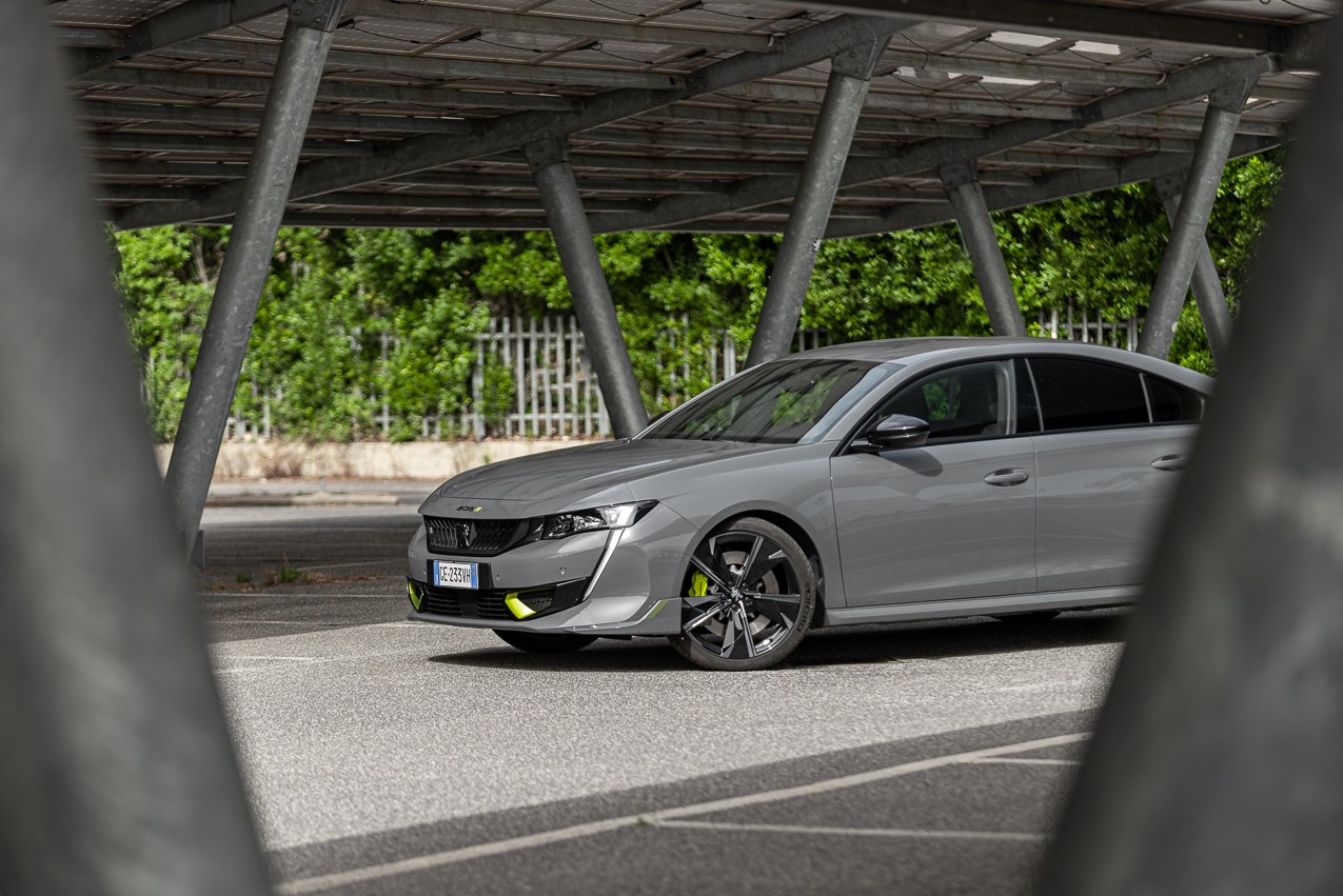 Peugeot 508 PSE: la prova su strada