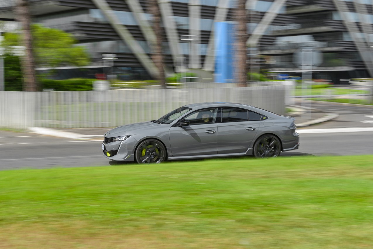 Peugeot 508 PSE: la prova su strada