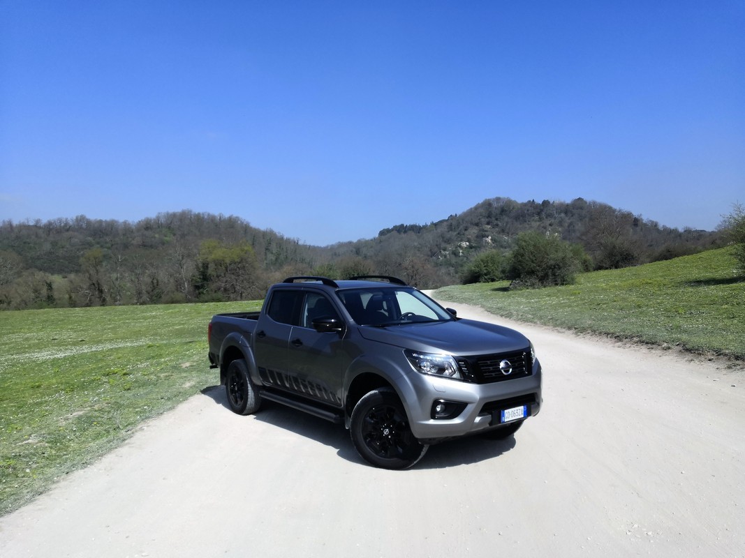 Nissan Navara N-Guard 190 4WD: la prova su strada