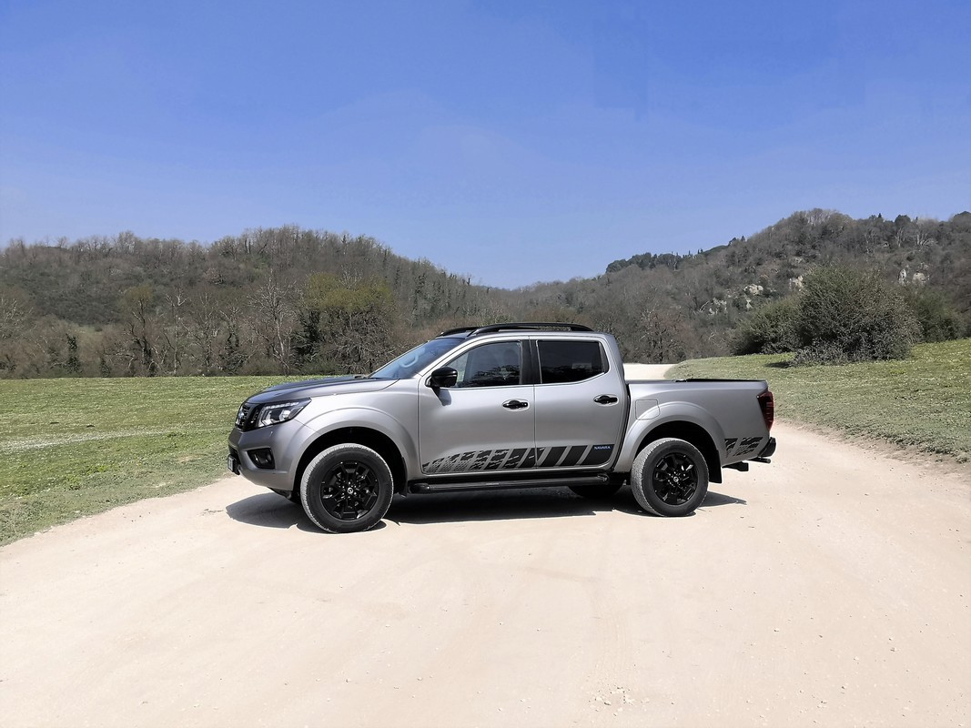 Nissan Navara N-Guard 190 4WD: la prova su strada