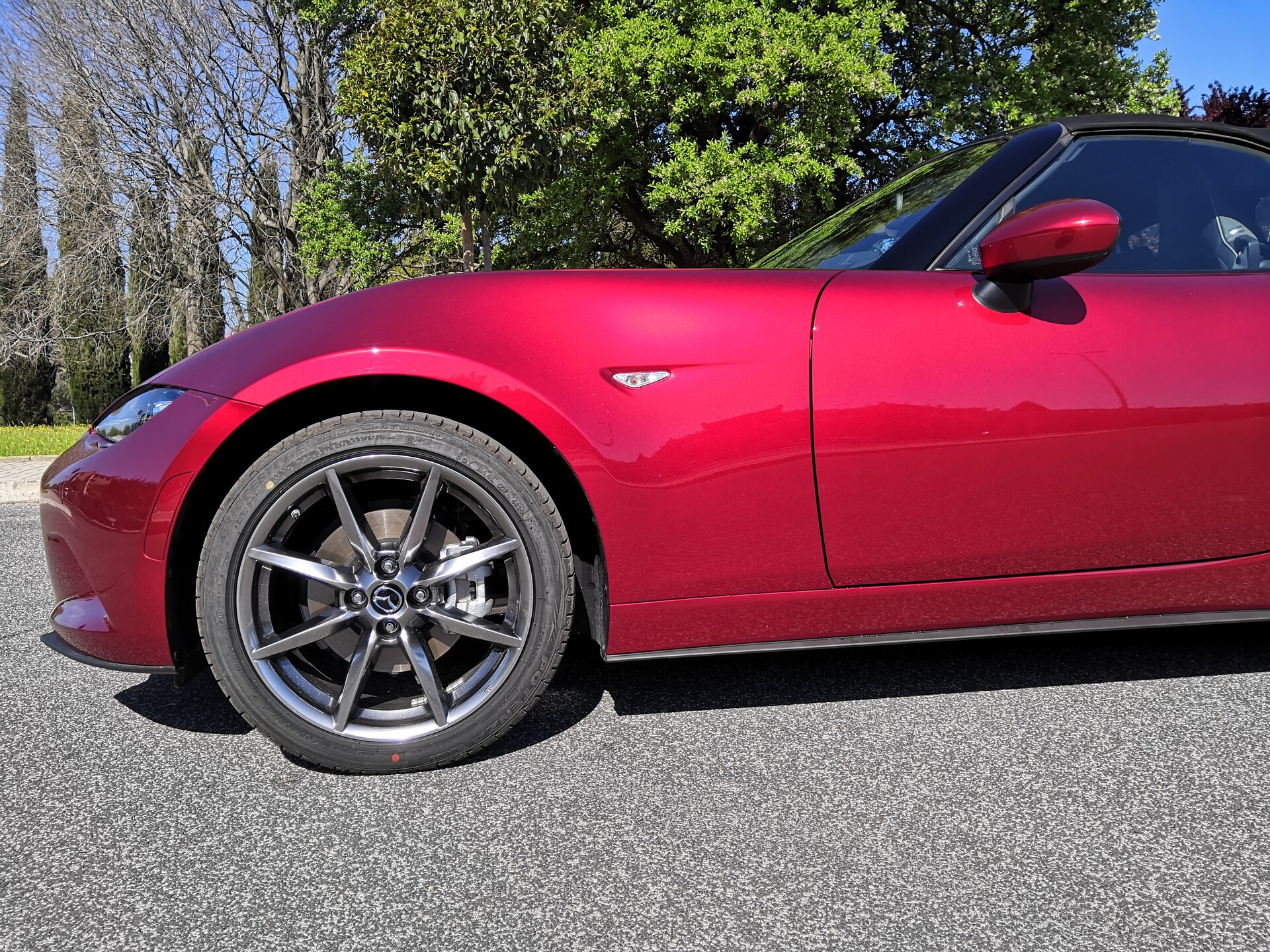 Mazda MX-5 2.0 Skyactiv-G Sport: la prova su strada