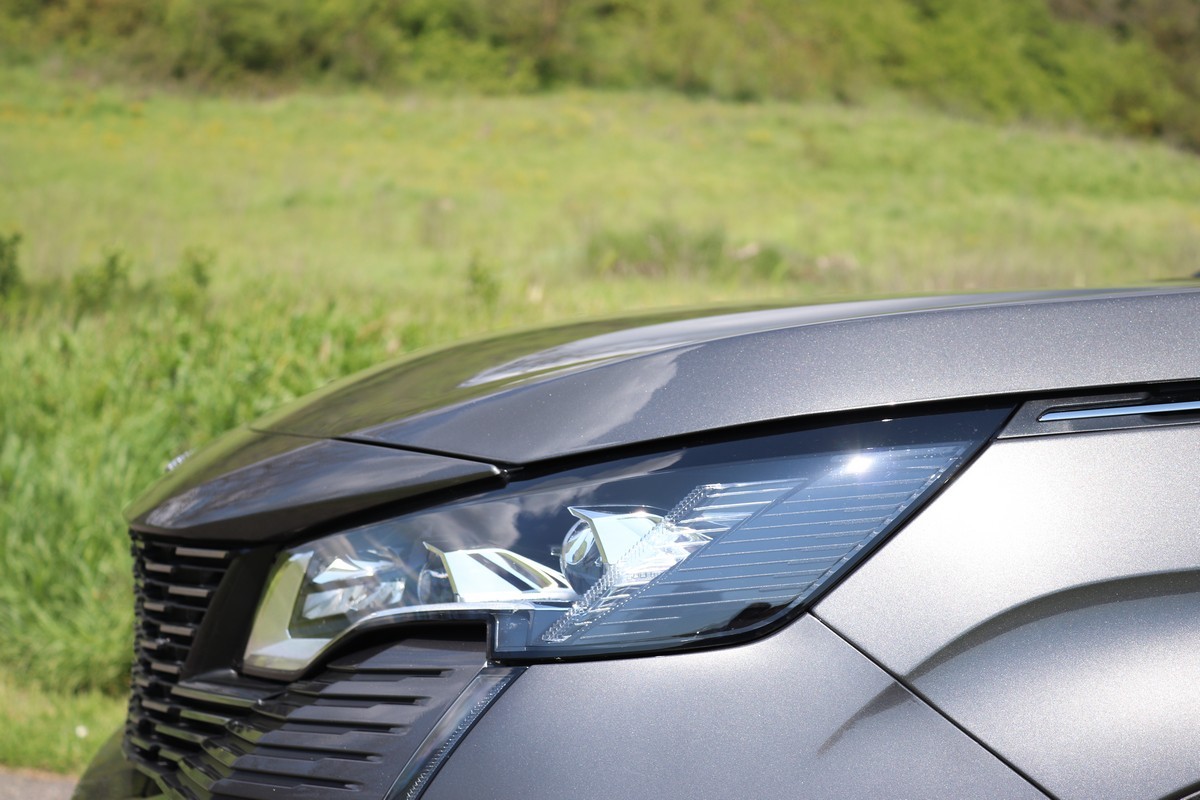 Peugeot 3008 1.5 BlueHDi EAT8 restyling: prova su strada