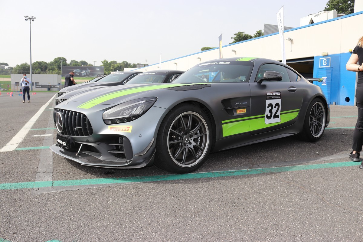 Mercedes-Benz AMG Performance Day: in pista a Vallelunga