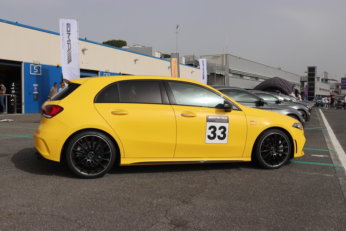 Mercedes-Benz AMG Performance Day: in pista a Vallelunga