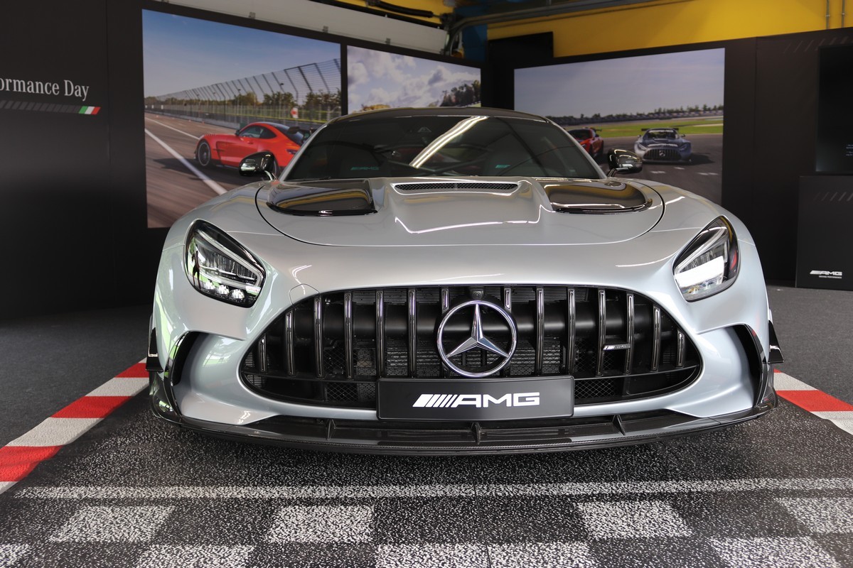 Mercedes-Benz AMG Performance Day: in pista a Vallelunga