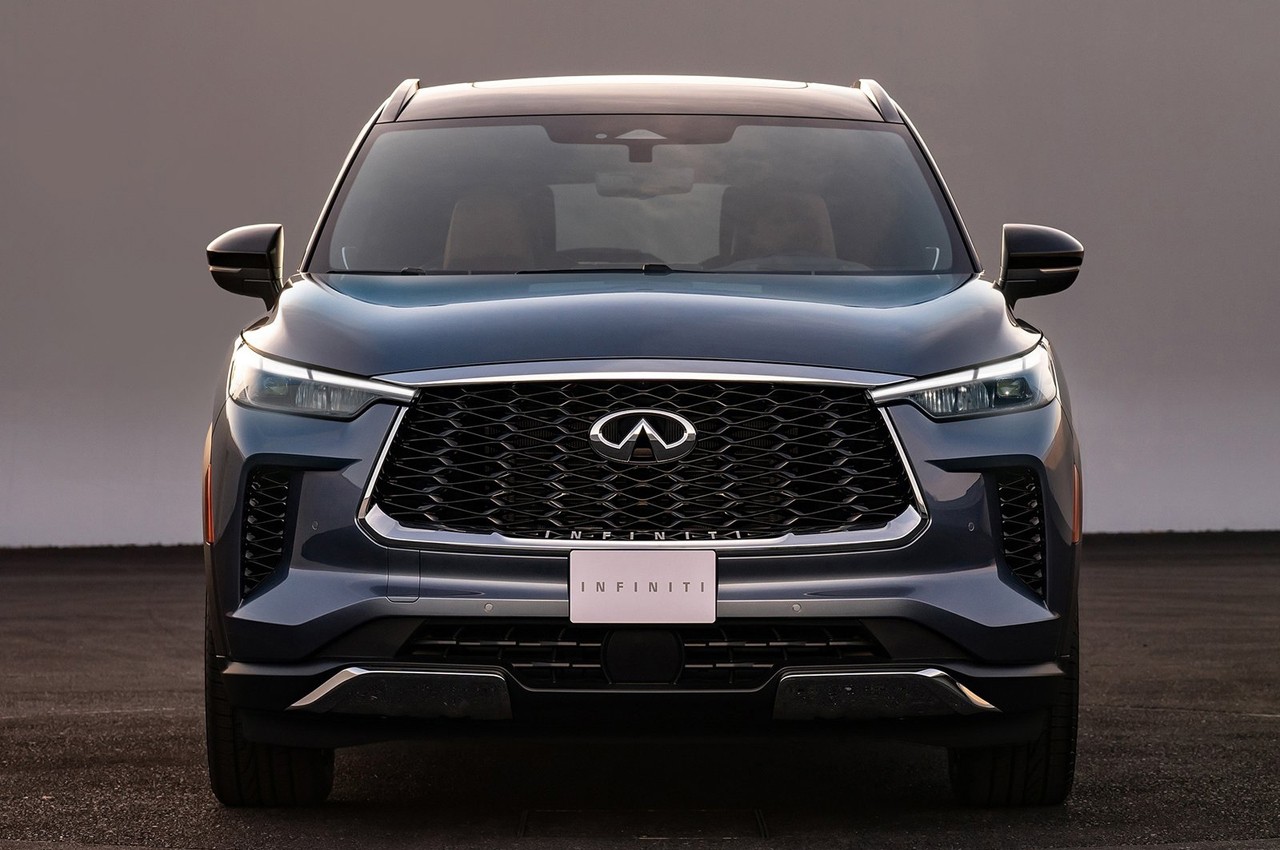 Infiniti QX60: immagini ufficiali