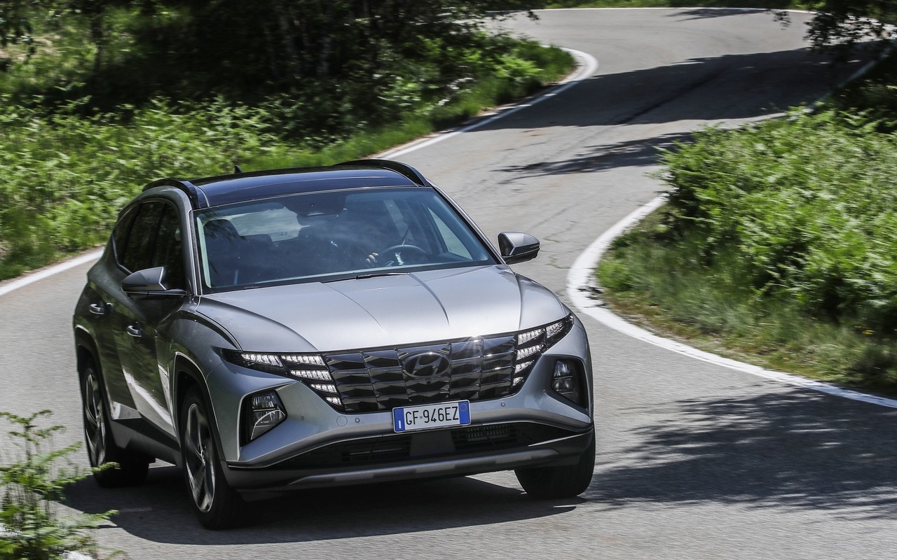 Hyundai Tucson plug-in: le immagini ufficiali