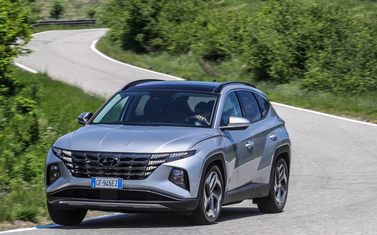 Hyundai Tucson plug-in: le immagini ufficiali