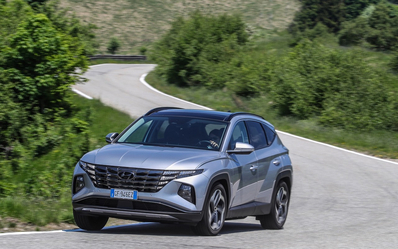 Hyundai Tucson plug-in: le immagini ufficiali