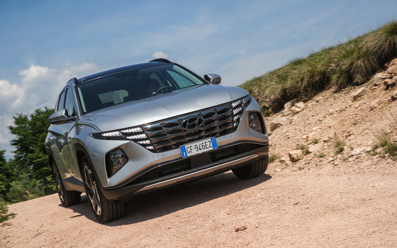 Hyundai Tucson plug-in: le immagini ufficiali