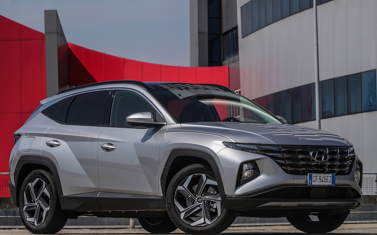 Hyundai Tucson plug-in: le immagini ufficiali