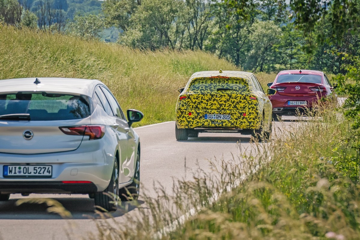 Opel Astra 2022, la prova su strada in anteprima