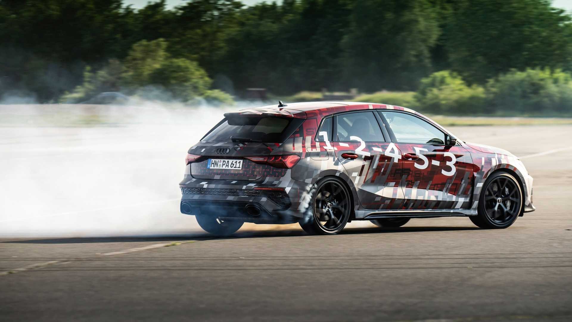 Audi RS3 2021: le immagini dell'anteprima dinamica