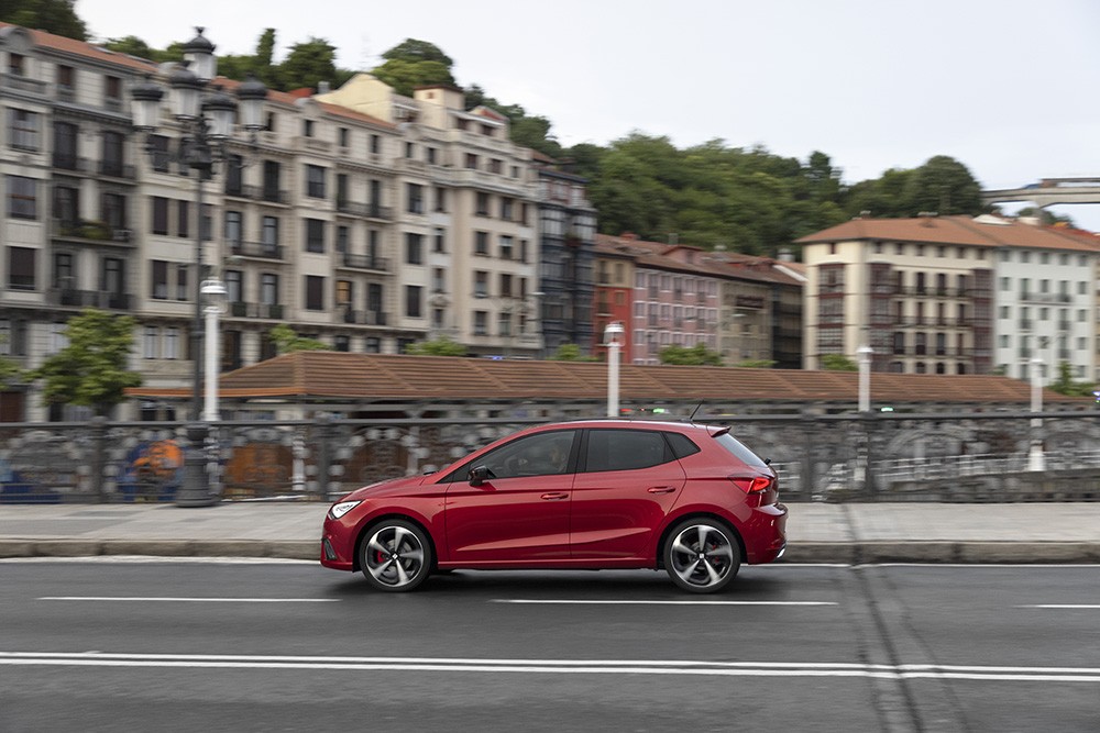 Seat Ibiza restyling: nuove immagini ufficiali