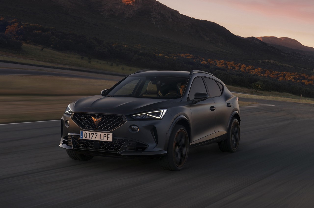 Cupra Formentor VZ5: la prova in pista