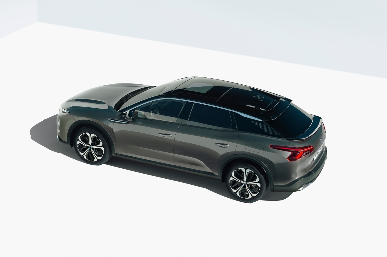 Citroen C5 X: nuove immagini ufficiali