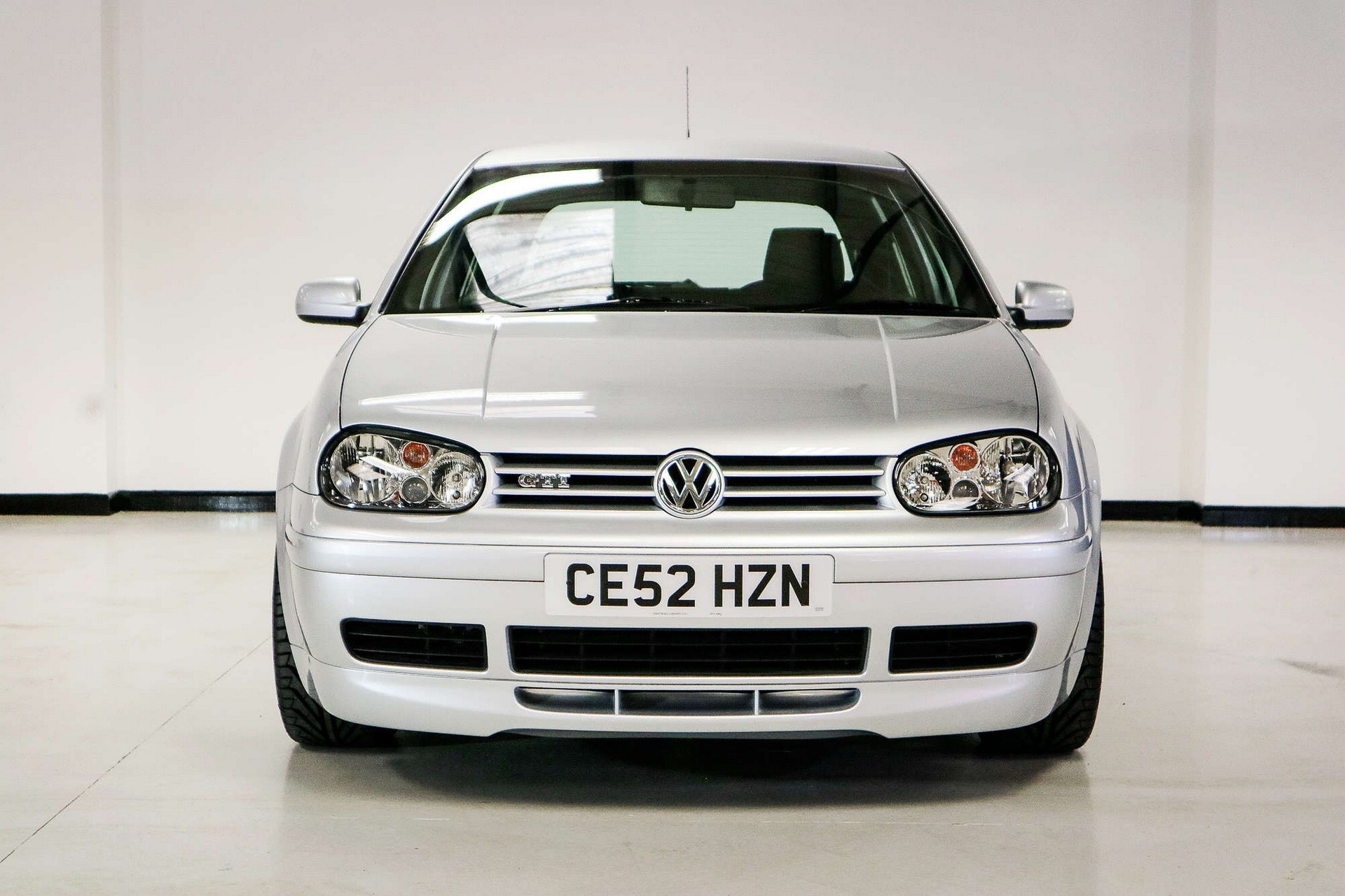 Volkswagen Golf GTI Mk4 2002: le immagini